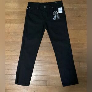 Buffalo David Bitton black skinny fit. Size 14 NWT! Soft 98% cotton 2% spandex.